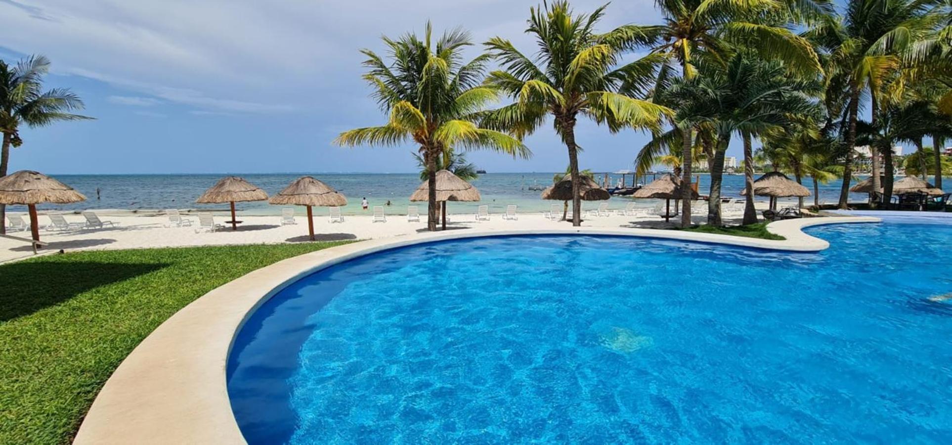 Oceanfront Condo At Unique Location Cancun Luaran gambar
